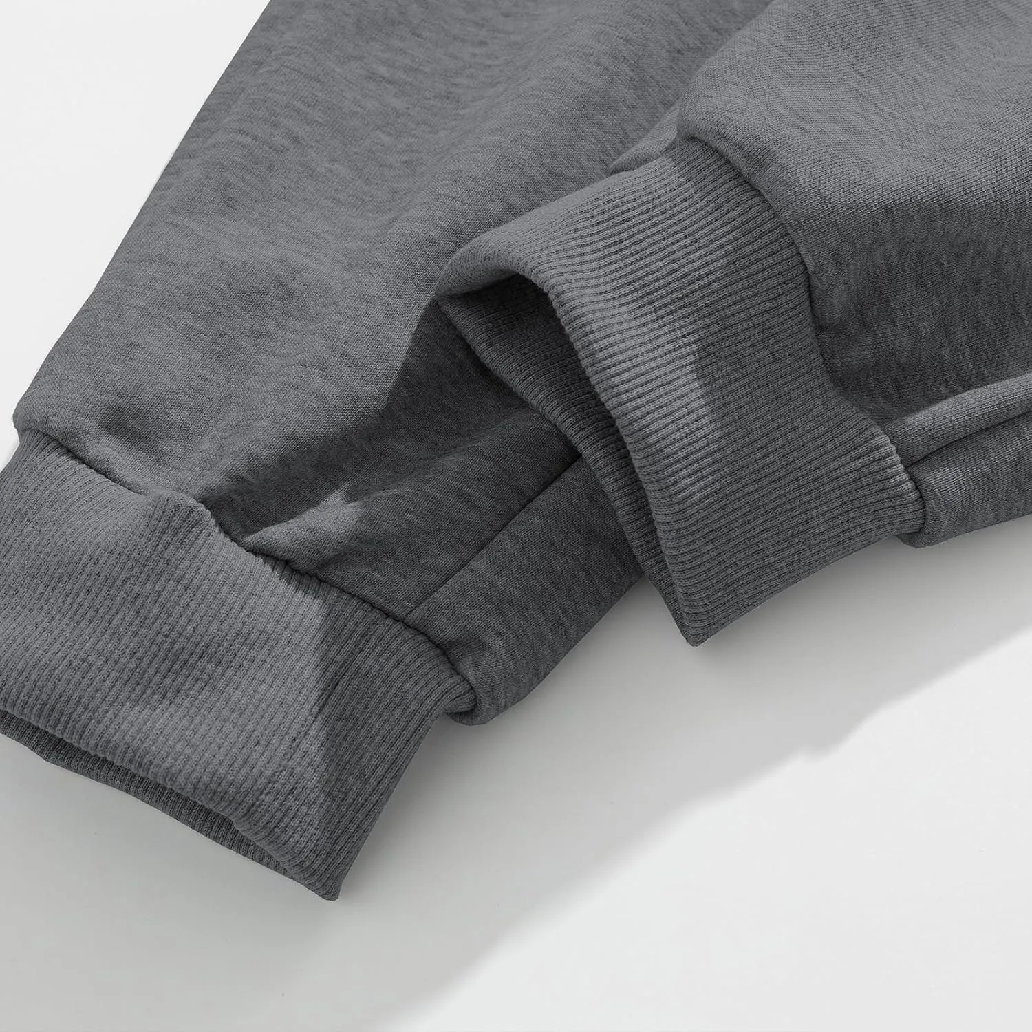 FoxQ Men's Sweatpants with Ankle Ribbing and Zipper Pockets, Athletic Joggers for Workouts, Runs and Hikes